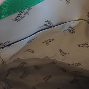 31 Jewel addition purse